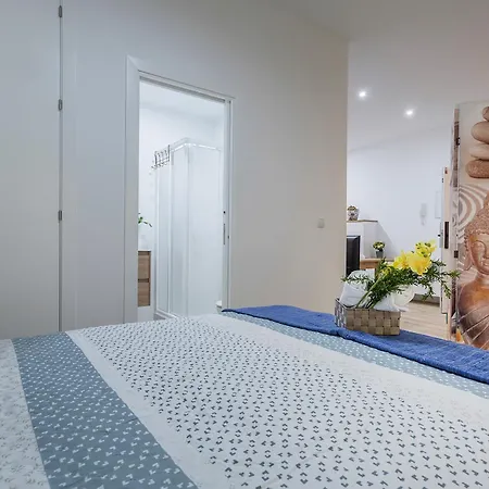 Estudio Moderno Playa Victoria Cadice